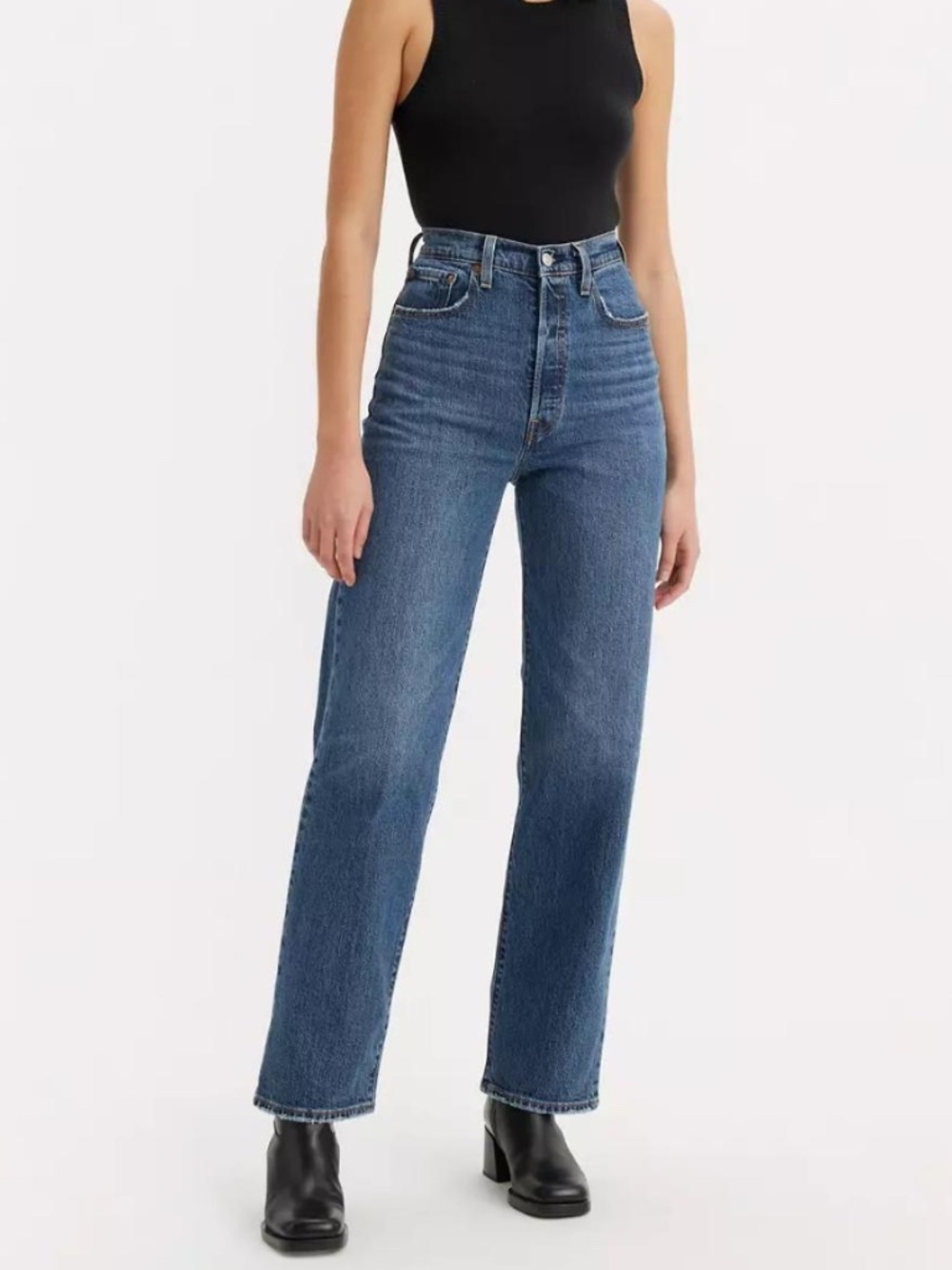 Levi's Ribcage Straight Ankle Jeans